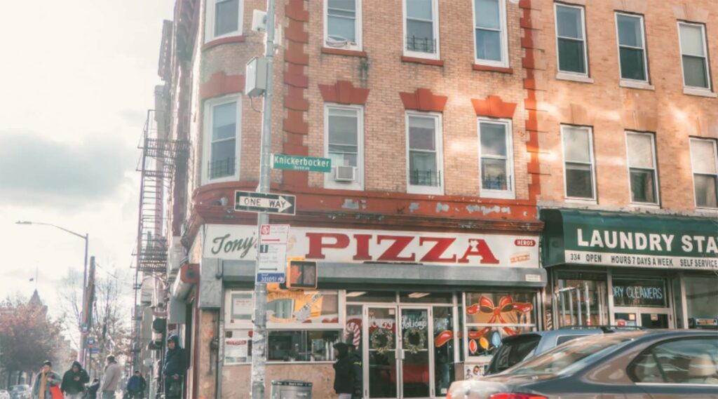 new york style pizza restaurant