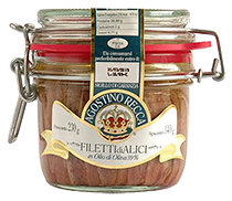 jar of anchovies for sicilian pizza