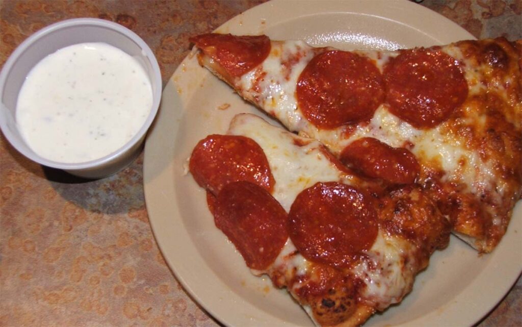 pepperoni pizza with ranch