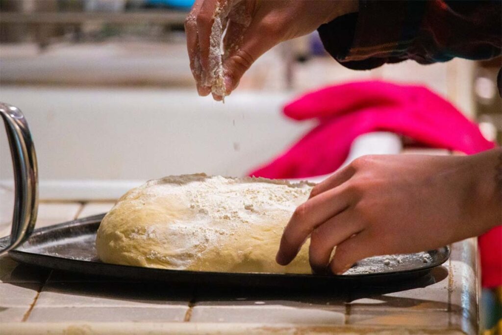 ways to thaw frozen pizza dough
