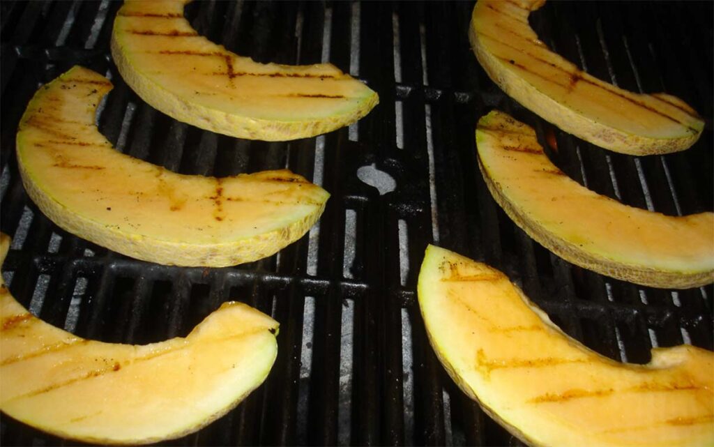grilled cantaloupe on pizza