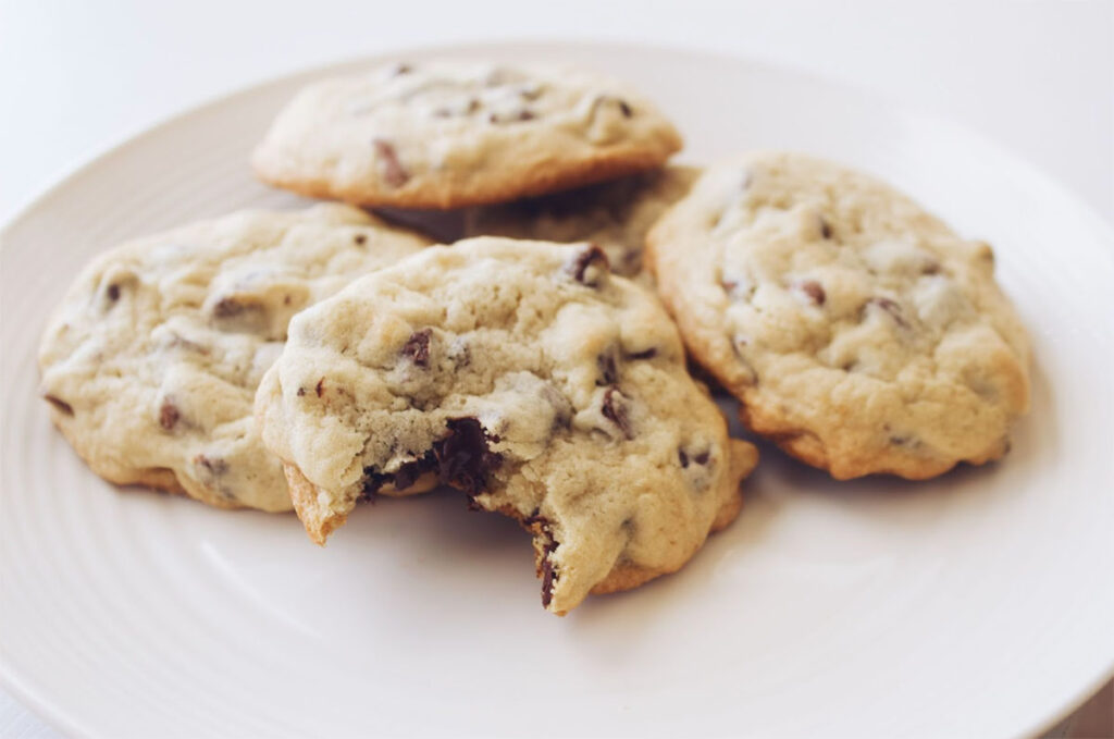 pairing homemade chocolate chip cookies with homemade pizza