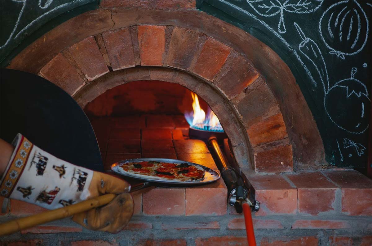 best pizza oven gloves to use with your pizza oven